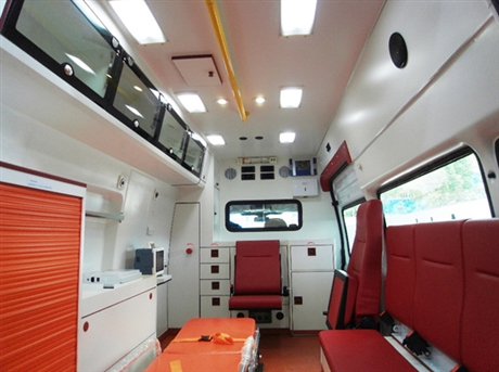 长沙县接送机场火车救护车案例